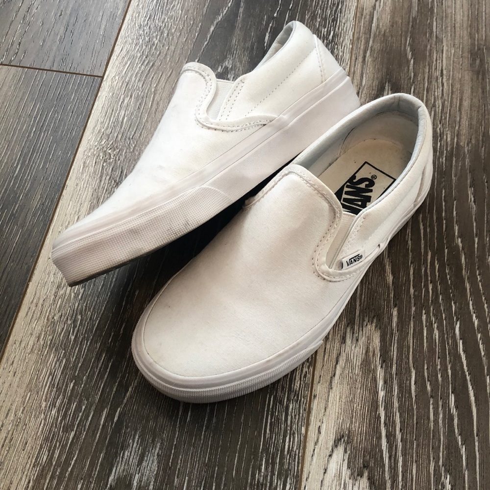 Vans slip on